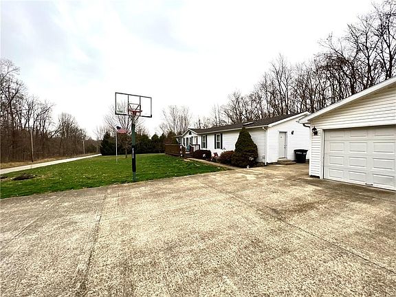 3rd image of 7289 S County Road 475 E