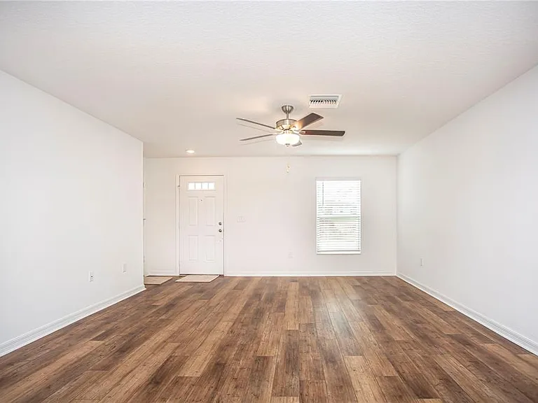 5202 Sailor Rd — Photo 6