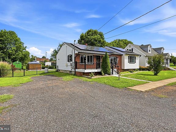 4th image of 406 W 4th Ave