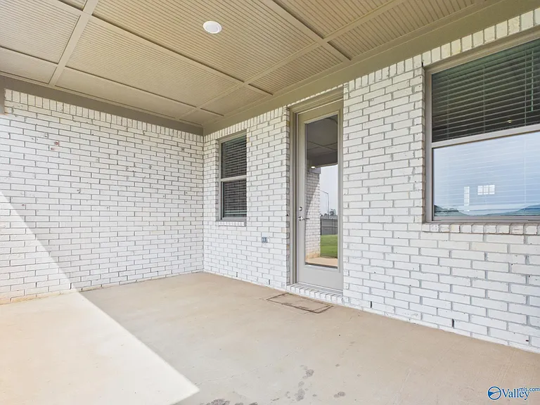 104 Clift Creek Dr — Photo 32