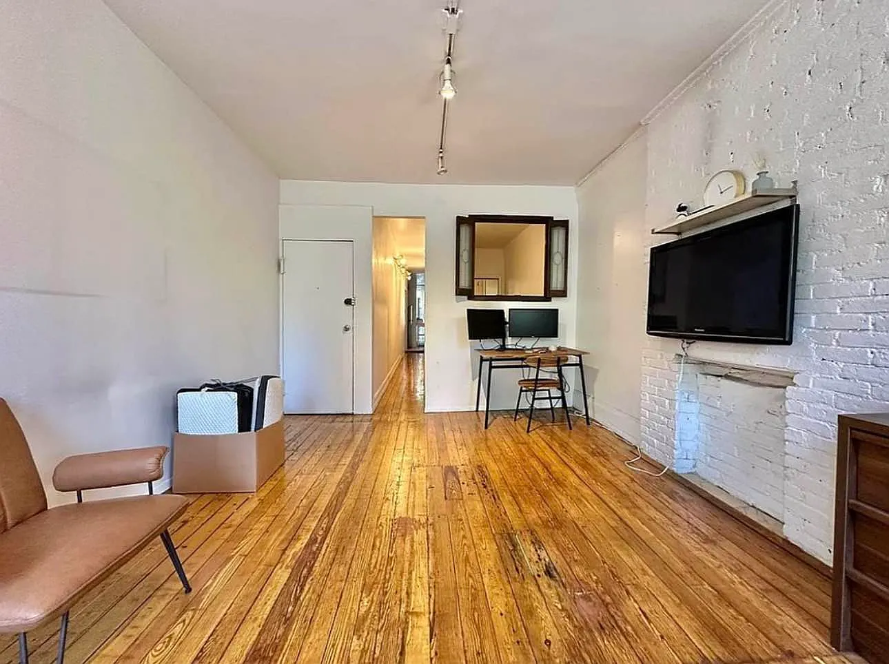 453 West 46th Street — Photo 3