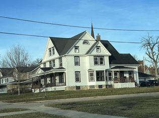 406 W Center St #404, Whitewater, WI 53190