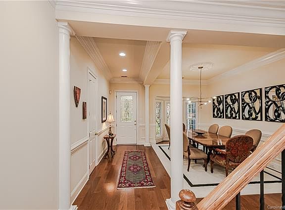 4th image of 5100 Allison Ave