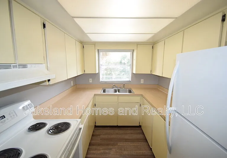 1005 S New York Ave #4 — Photo 9