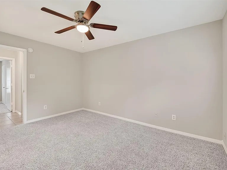 7429 Elbridge Ln — Photo 29
