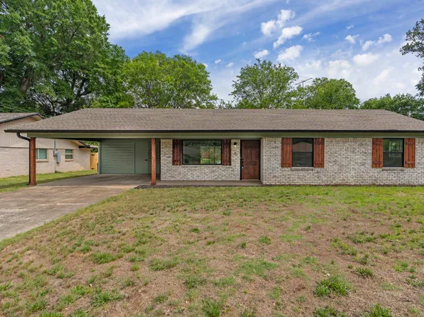 1412 Dartmouth St, Longview, TX 75601