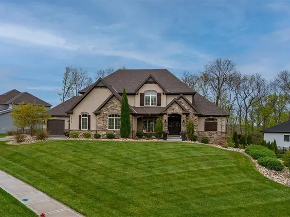 12745 N Imperial Dr, Hortonville, MO 64079