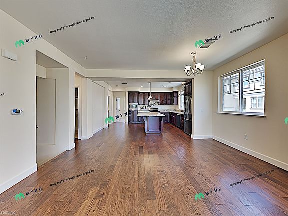 2nd image of 205 Valencia Ave