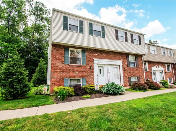3051 Dara Dr, South Park, PA 15129