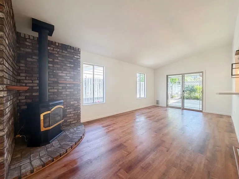 7224 Regard Way — Photo 13