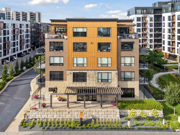 3104 W Lake St Unit 401, Minneapolis, MN 55416