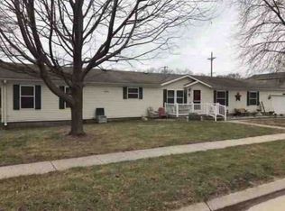 225 N Pierce St, Fremont, NE 68025