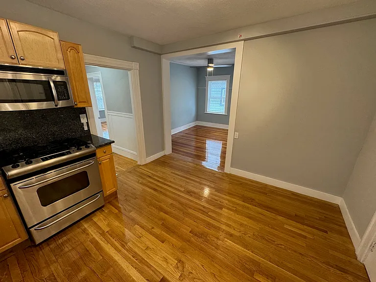 35 Cameron Ave #2 — Photo 11