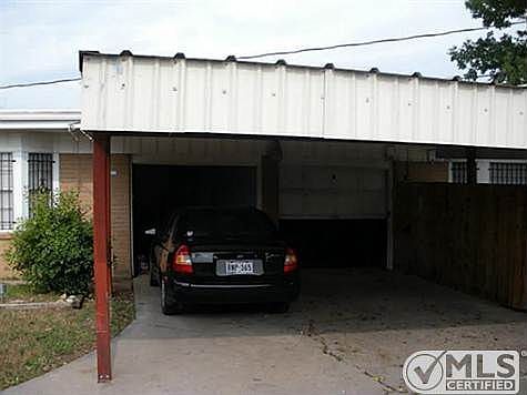 5th image of 982 Washington Blvd