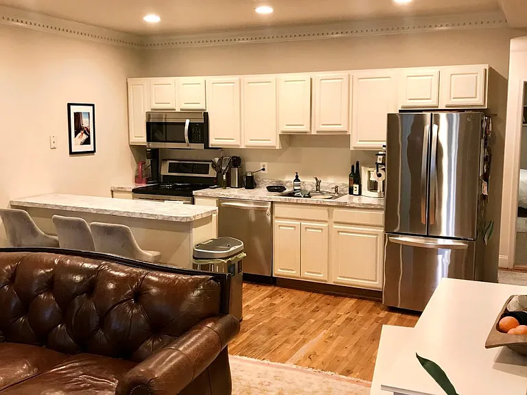 1631 12th St NW #1 — Photo 9