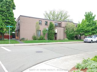 334 Upper Ottawa St #2A, Hamilton, ON L8T 3S6