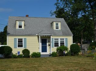 75 Burnside Ter, Springfield, MA 01118