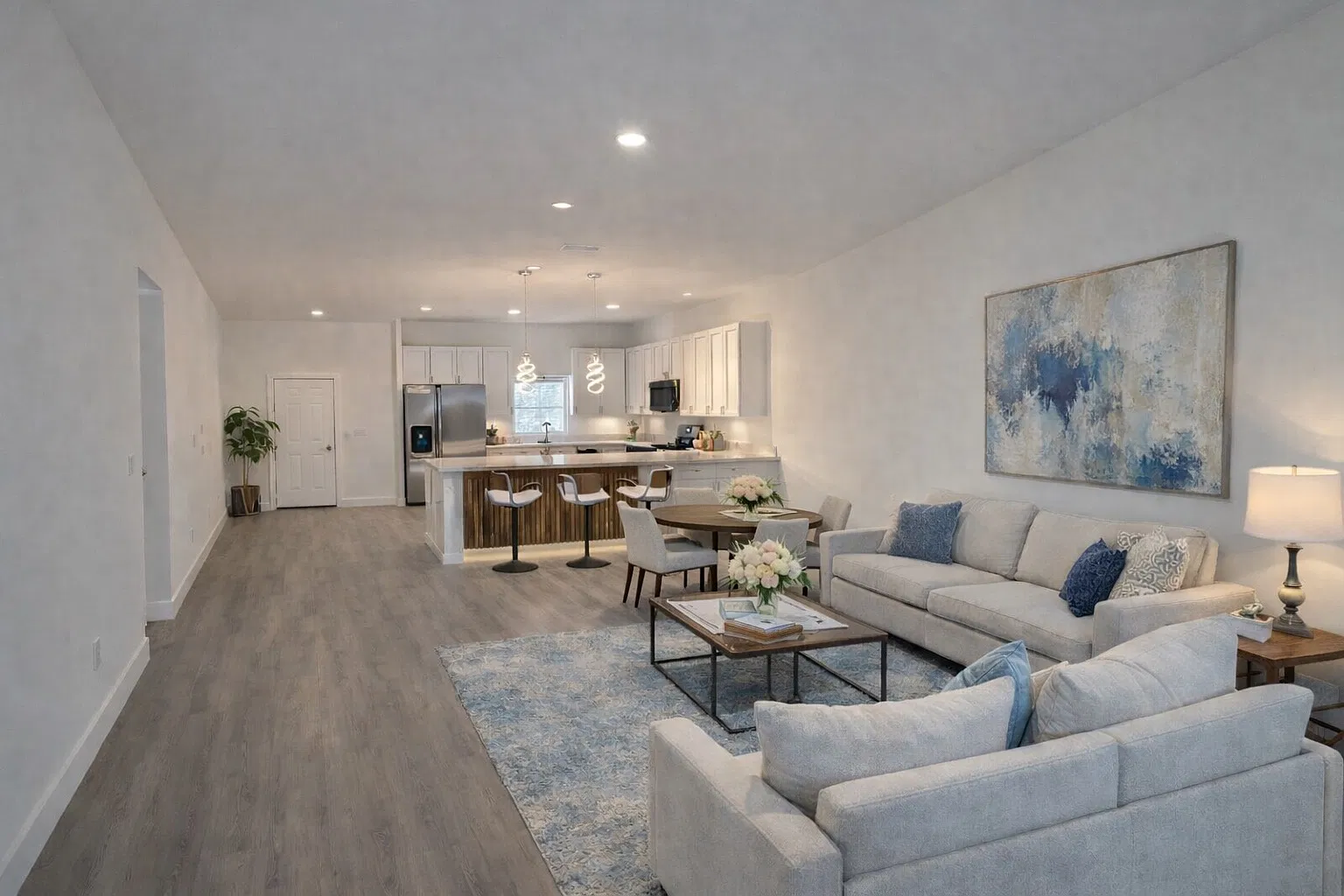 3 bed, 1401 sqft, $1,800 — Photo 3