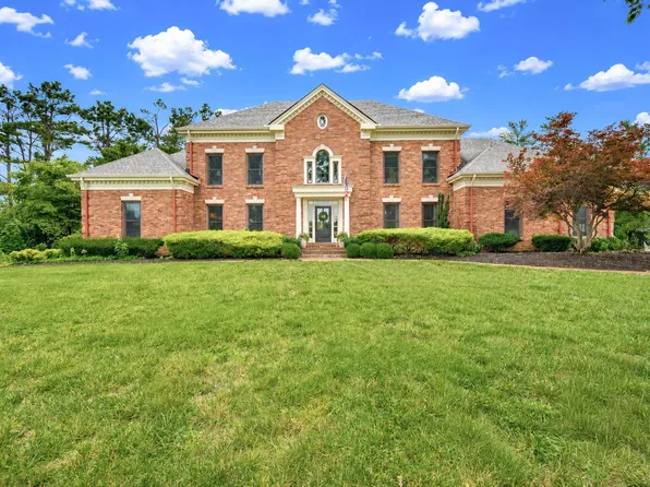 6417 Edinburgh Dr, Nashville, TN 37221