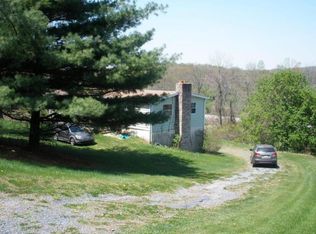 495 N Ridge Rd, Reinholds, PA 17569