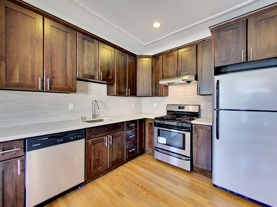 1st image of 470 14th St APT 12