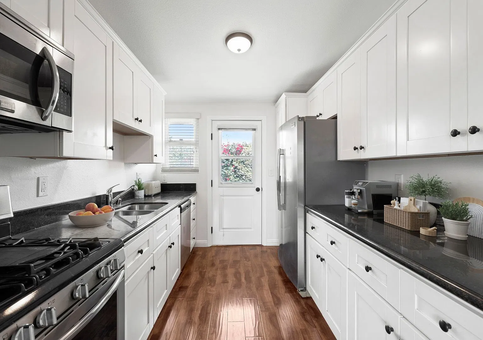 Schock - 241 E. 18th St — Photo 4