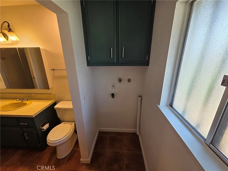 19145 Tomahawk Rd — Photo 15