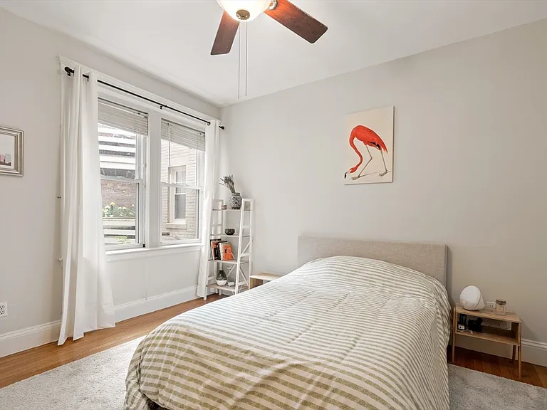 268 Windsor St #4 — Photo 7