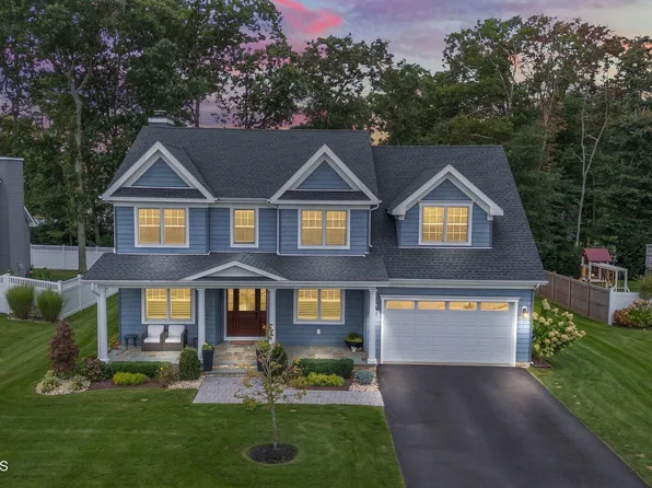 25 Bentley Lane, Ocean Twp, NJ 07712