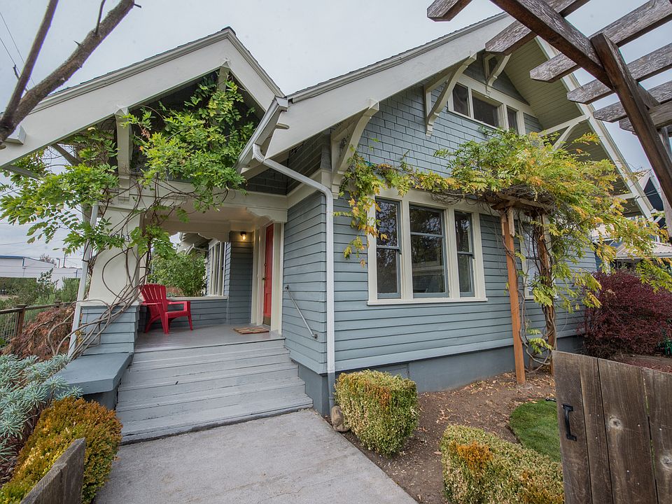 1st image of 6303 NE 6th Ave