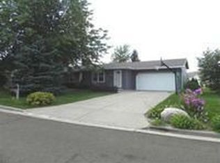 216 Pocahontas Ln, Deforest, WI 53532