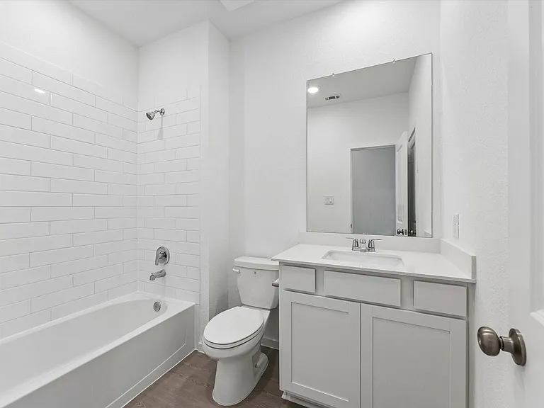 2207 Salinas Dr — Photo 6
