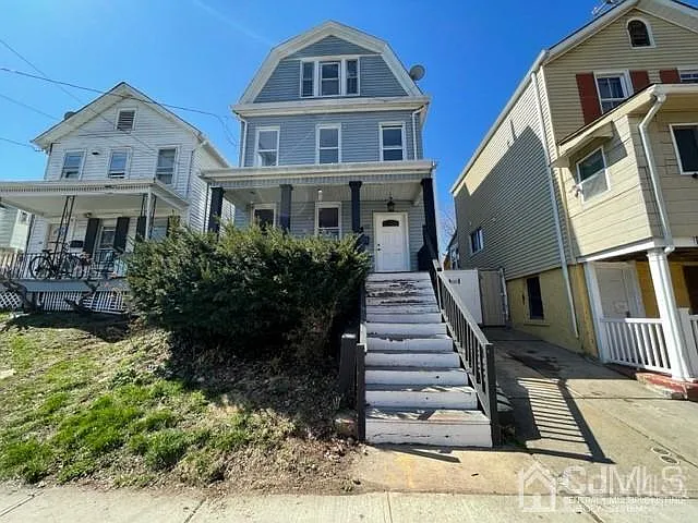 110 Suydam St photo 1
