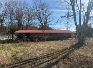 10 Calvary Ridge Rd, Yosemite, KY 42566