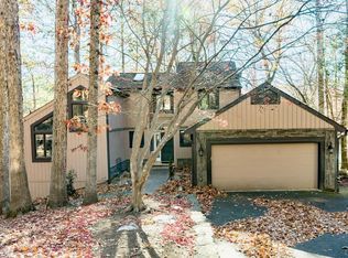 409 Lake Vista Dr, Forest, VA 24551