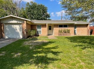 6536 Sharpview Dr, Houston, TX 77074