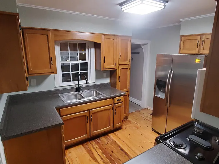 1209 Hoffman Ave — Photo 6