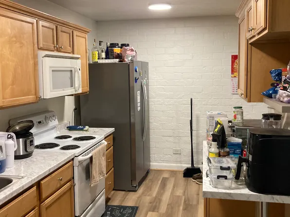 1800 Jefferson Park Ave APT 53, Charlottesville, VA 22903