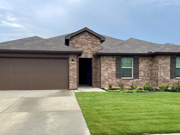 325 Alice Harney Rd, Burleson, TX 76028