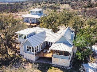 348 Chimney Cove Drive, Marble Falls, TX 78654