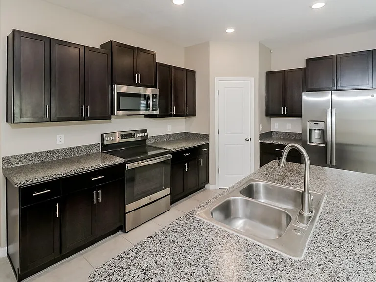 3189 Lytton Hall Dr — Photo 6