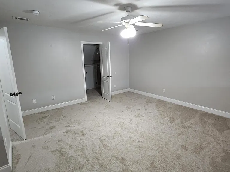 803 Landing Dr — Photo 14