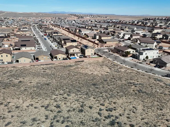 1101 Picton St NE, Rio Rancho, NM 87144