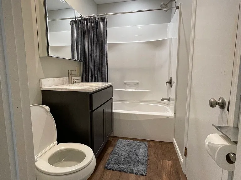 1535 Kaiser Ave — Photo 13