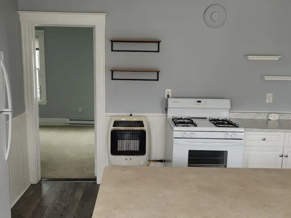 103 Miller St, New Britain, CT 06053