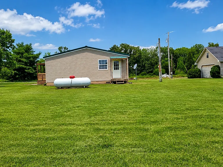 1316 Hopkins Rd — Photo 4