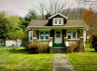 1552 Chestoa Pike, Erwin, TN 37650