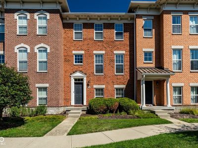 6304 El Paso St, Whitestown, IN, 46075