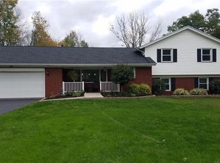 3186 Big Ridge Rd, Spencerport, NY 14559