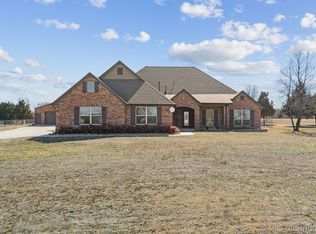 3398 E 426th Rd, Oologah, OK 74053